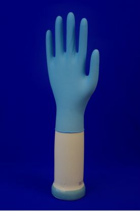 Перчатки смотровые нитриловые UNIXFARM текстурированные стерильные - изображение 3