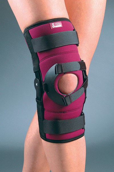Ортез коленного сустава с шарниром и фиксацией надколенника ORTEX 04F