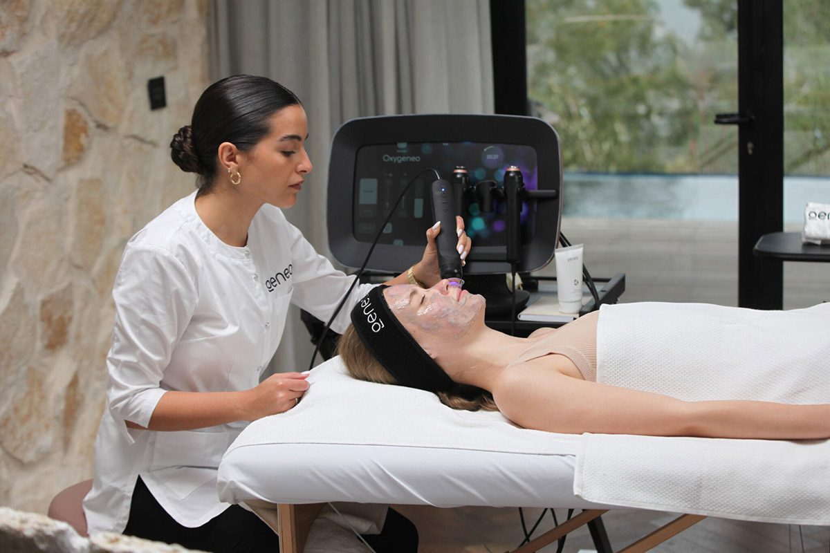 Косметологический аппарат Pollogen Geneo X - изображение 2