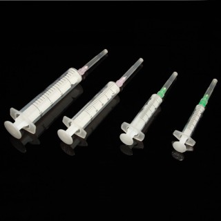 Шприц инъекционный Wuzhou Medical № S-2