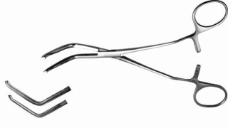 Зажим с кремальерой для временного пережатия сосудов изогнутый по плоскости под углом 120 град. малый З-64